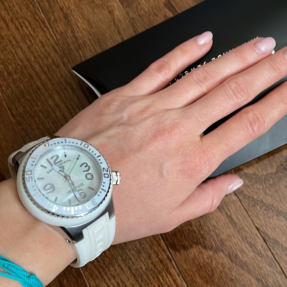 Swiss legend watch like new! Switzerland 🇨🇭and other watch gratis - Picture 5 of 8